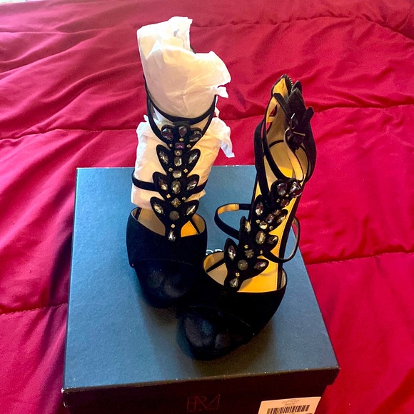 Pelle Moda Shoes - Black, jeweled  4 1/2 inch hill platform sandal!